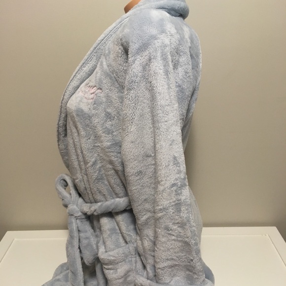 🚨LAST ONE!🚨🆕VS - GREY COZY SHORT ROBE - M/L - Picture 6 of 8